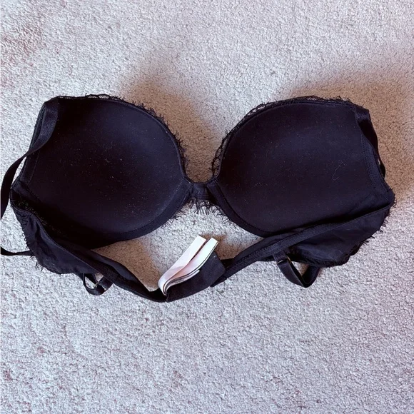 Victoria’s Secret Dream Angels Black Lace Push Up Bra - Picture 2 of 4
